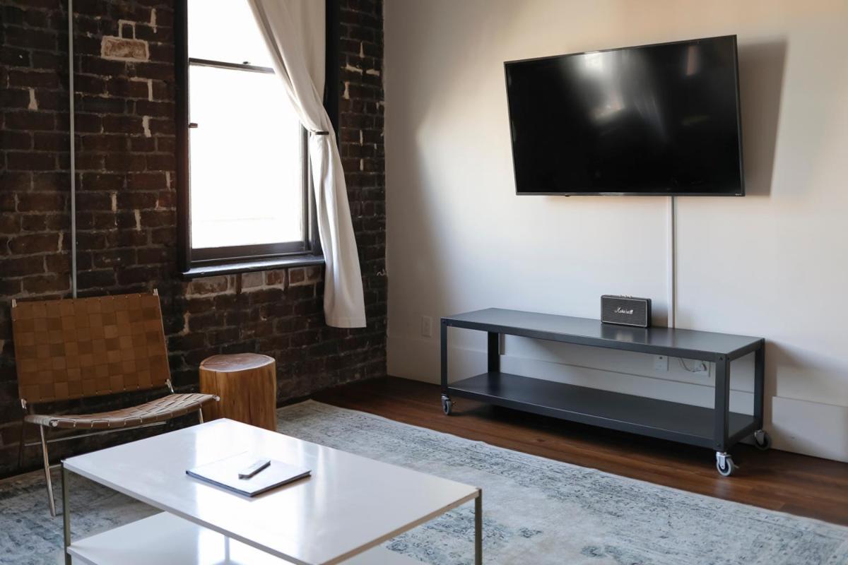 The Grant By Black Swan Savannah Habitación foto